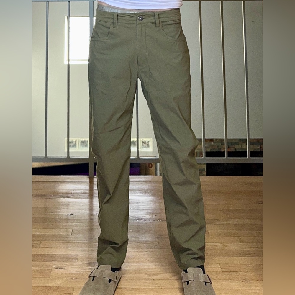 North Face Men's  Olive Green Hiking Pants - Picture 7 of 7
